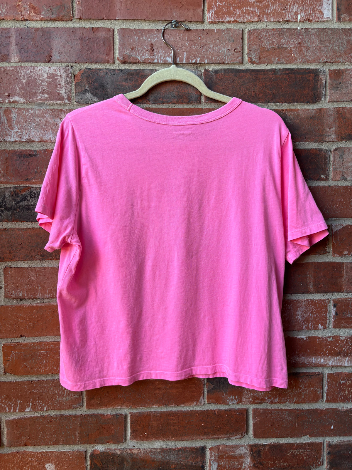Momentum Tee - (Pink L)