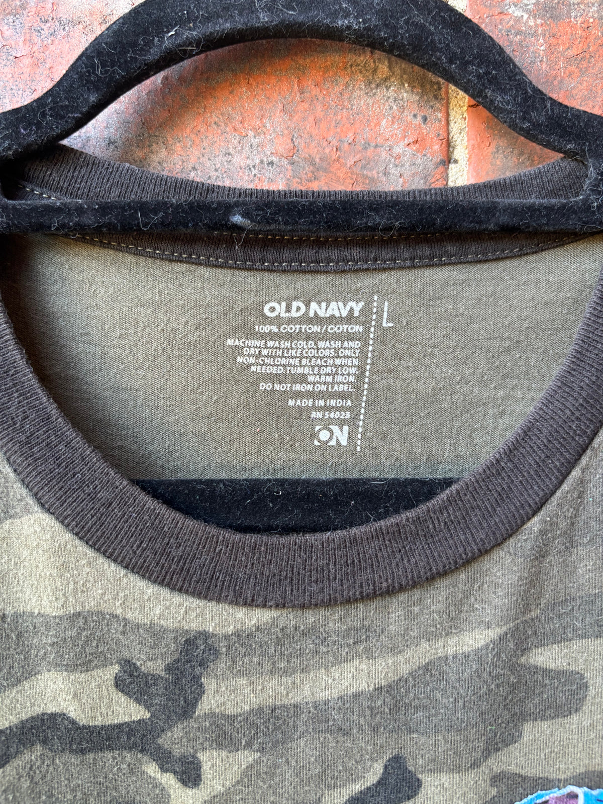 Lost Tee - (Camo L)