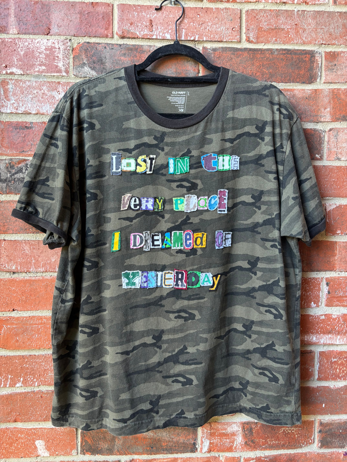 Lost Tee - (Camo L)