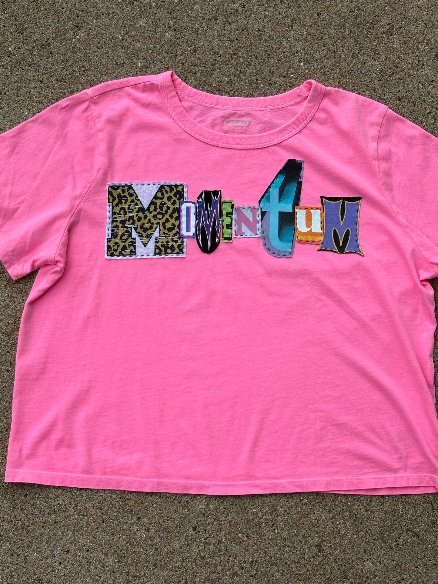 Momentum Tee - (Pink L)