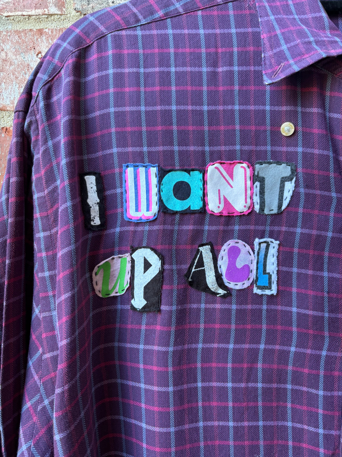 POP Button Down - (Purple/Blue/Pink L)