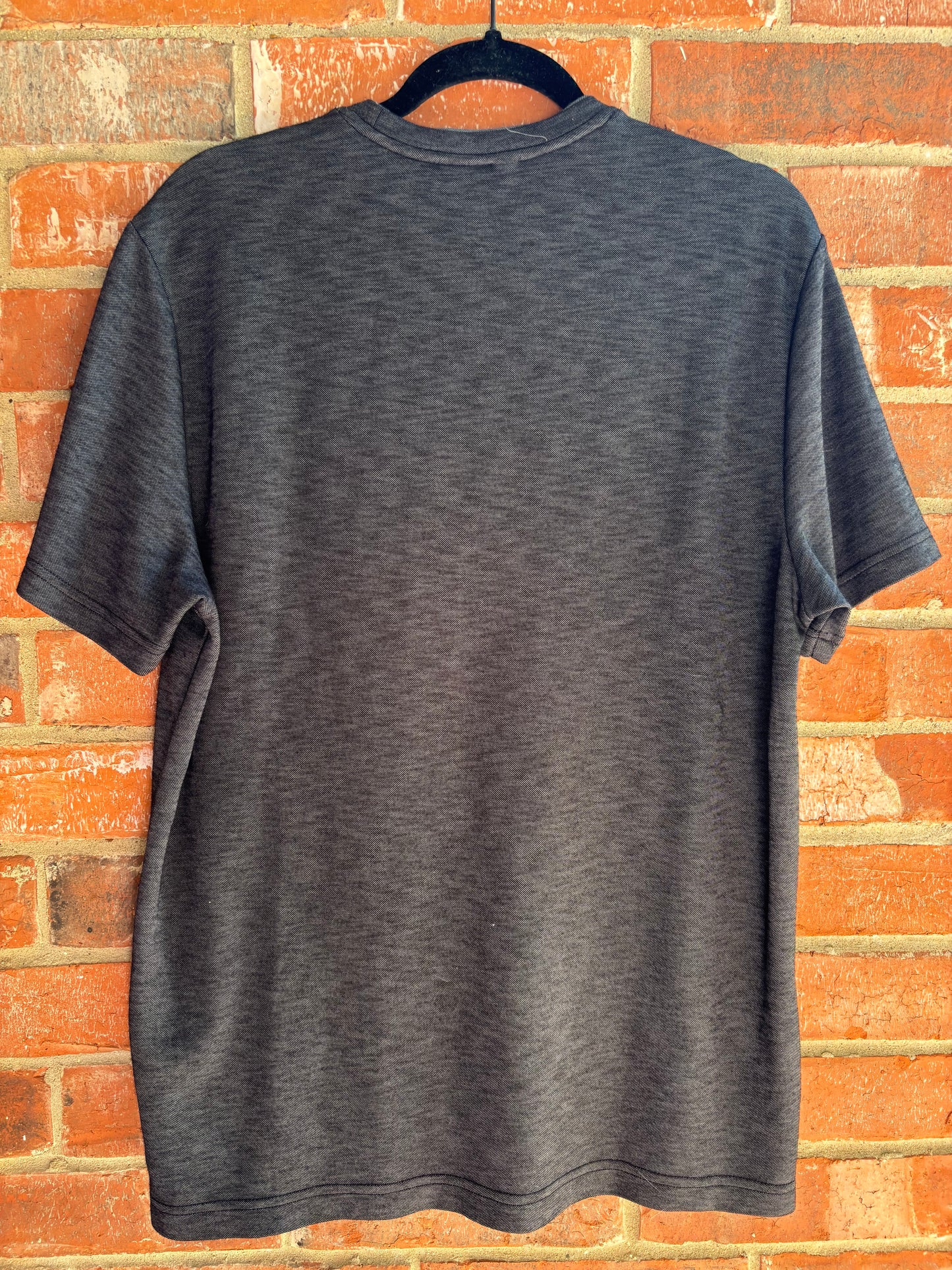 Concrete Tee - (Grey M)