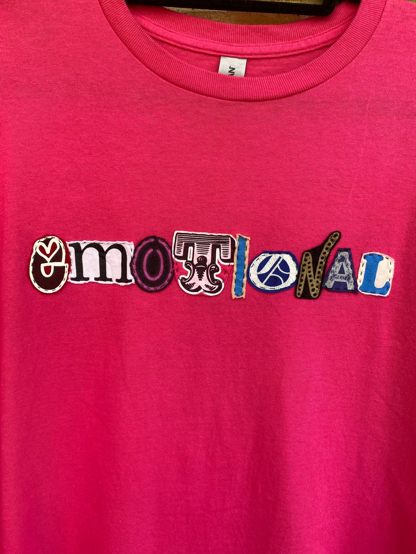 Emotional Tee - Pink (XL)